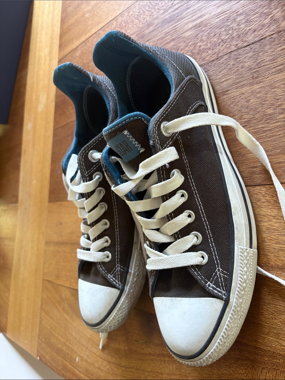 Converse All Star Low-Top Canvas Sneakers - Brown/White